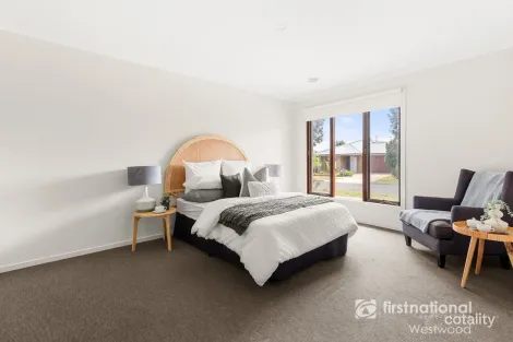 Property photo of 6 Perrin Circuit Tarneit VIC 3029