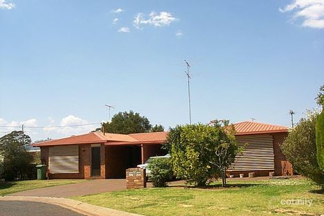 2 Belcher Dr, Glenvale, QLD 4350