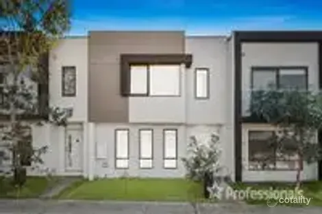 10 Helensburch Passage, Cranbourne West, VIC 3977