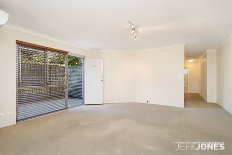 Property photo of 3/558 Logan Road Greenslopes QLD 4120
