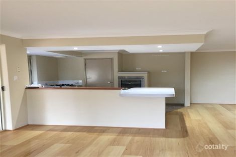 Property photo of 14 Satinash Retreat Halls Head WA 6210