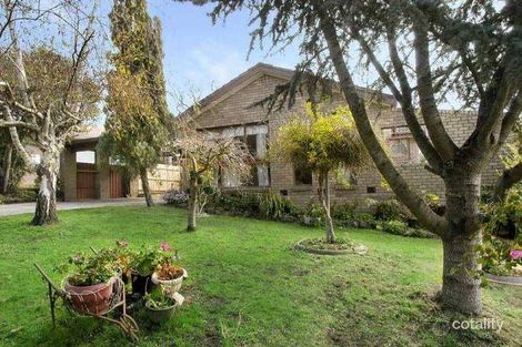 Property photo of 53 Alex Avenue Wheelers Hill VIC 3150