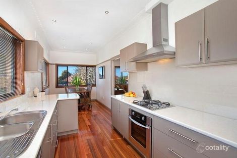 Property photo of 4 Gowan Brae Avenue Mount Ousley NSW 2519