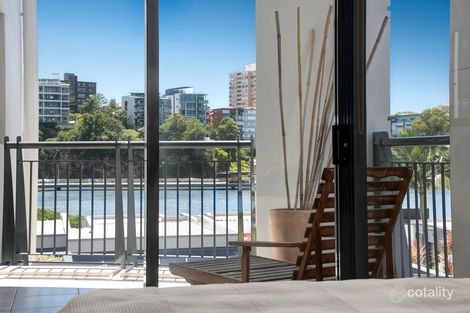Property photo of 404/1 Holman Street Kangaroo Point QLD 4169
