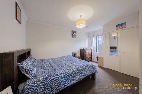 Property photo of 19 Moore Mews Pakenham VIC 3810