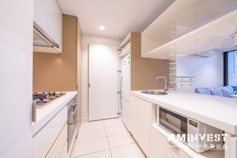 Property photo of 1301/33 Mackenzie Street Melbourne VIC 3000