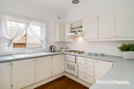 Property photo of 9/75 Kirribilli Avenue Kirribilli NSW 2061