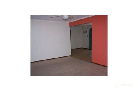 Property photo of 10 Eucalypt Court Thurgoona NSW 2640