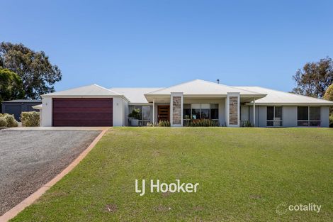 4 Craigie Dr, Roelands, WA 6226
