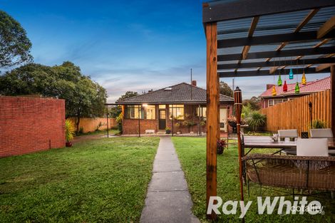 Property photo of 31 Macleod Parade Macleod VIC 3085