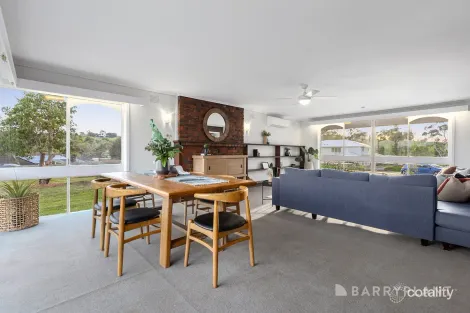 Property photo of 7 Hampstead Close Seville VIC 3139