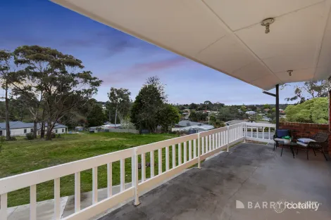 Property photo of 7 Hampstead Close Seville VIC 3139