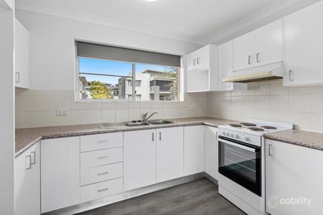 2/11 Haig St, Coorparoo, QLD 4151