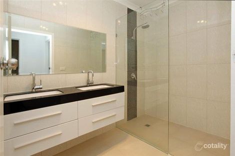 Property photo of 29 Janet Crescent Bundoora VIC 3083