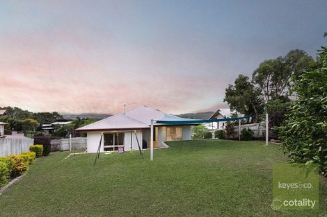 Property photo of 2 Kensington Court Castle Hill QLD 4810