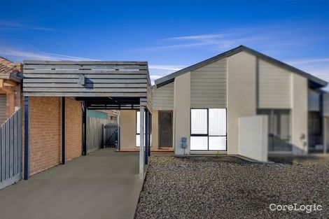 Property photo of 1/14 Outlook Drive Werribee VIC 3030