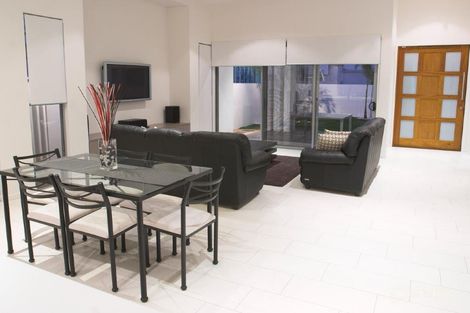 Property photo of 7 Cocos Court Parrearra QLD 4575