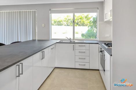 Property photo of 11 Wakefield Mews Quinns Rocks WA 6030