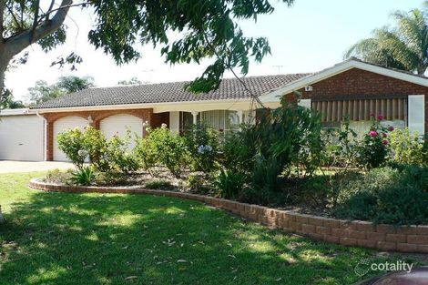 Property photo of 13 McIntyre Avenue St Clair NSW 2759