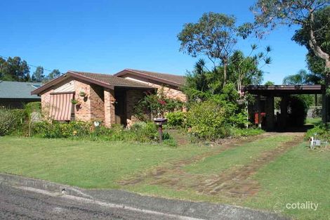 15 Albatross Ave, Hawks Nest, NSW 2324
