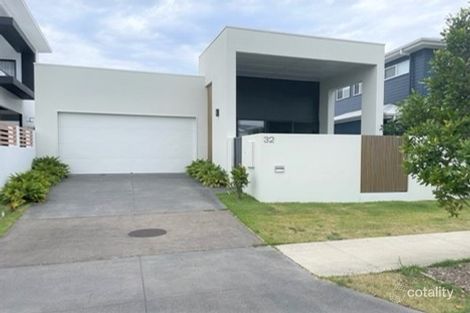 32 Tailslide Cres, Bokarina, QLD 4575