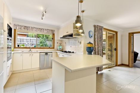 Property photo of 7 Willaura Place Yallambie VIC 3085