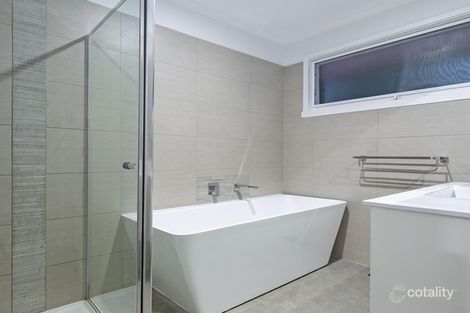 Property photo of 3 Peppermint Grove Eltham VIC 3095