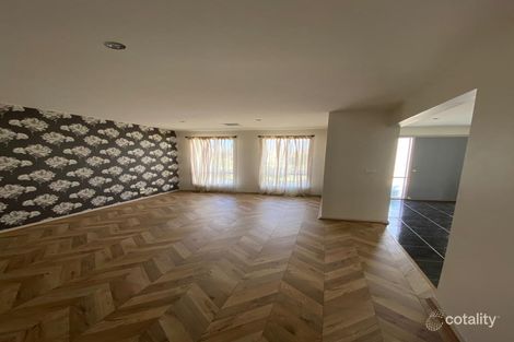 Property photo of 28 Baden Powell Drive Tarneit VIC 3029