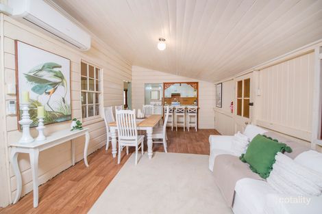 85 Thorn St, Ipswich, QLD 4305