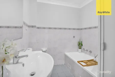 Property photo of 8/108-112 Stapleton Street Pendle Hill NSW 2145