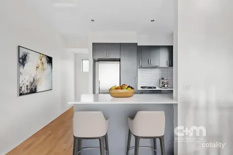 Property photo of 2/17 Eileen Street Hadfield VIC 3046
