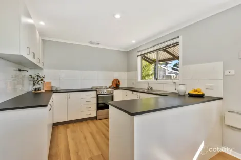 Property photo of 21 Elizabeth Street Two Wells SA 5501