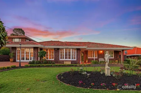 11 Melview Ct, Melville, WA 6156