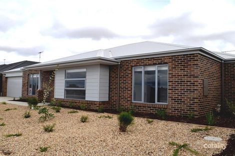 Property photo of 19 Westlakes Boulevard Lara VIC 3212