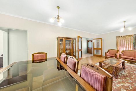 Property photo of 1 Riparian Way Ferntree Gully VIC 3156