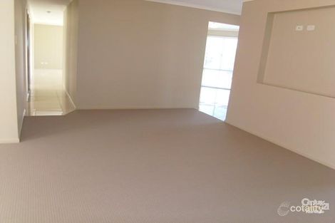 Property photo of 20 Billabong Drive Cameron Park NSW 2285