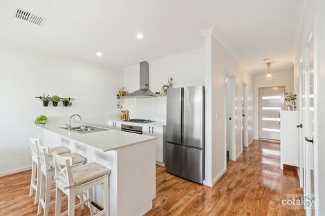 Property photo of 104 Strinesdale Boulevard Aveley WA 6069