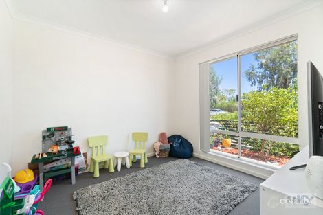 Property photo of 104 Strinesdale Boulevard Aveley WA 6069