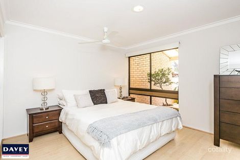 Property photo of 4/103 Grand Promenade Doubleview WA 6018