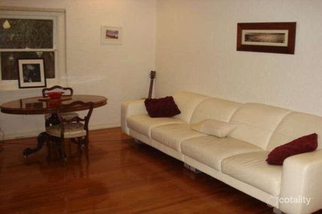 Property photo of 8/71 Ormond Road Elwood VIC 3184