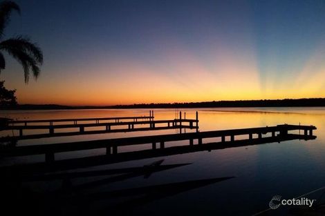 16 Montrose St, Mannering Park, NSW 2259