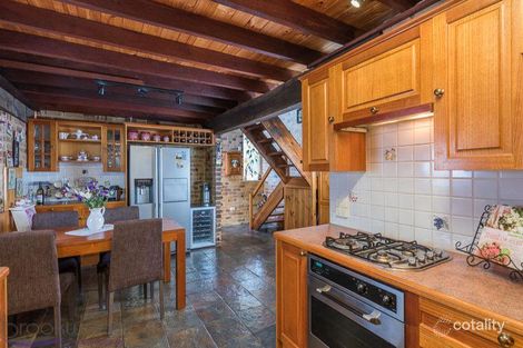 Property photo of 112 Old York Road Greenmount WA 6056