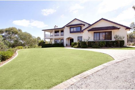 Property photo of 4 Oakridge Place Kenthurst NSW 2156