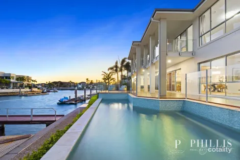Property photo of 48 King Charles Drive Paradise Point QLD 4216