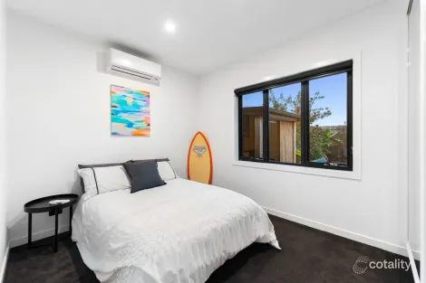Property photo of 6 Sinns Avenue Werribee VIC 3030
