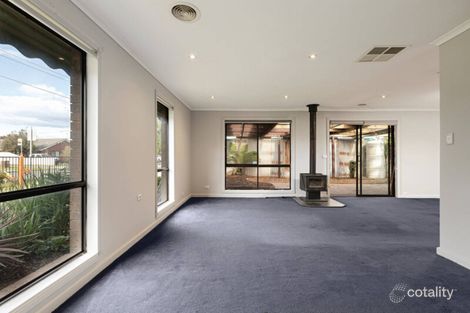 Property photo of 15 Langstaffe Drive Wendouree VIC 3355
