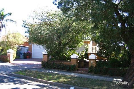 2a Warburton St, Chifley, NSW 2036