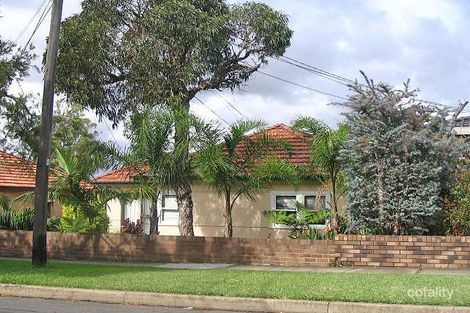 74 Chaseling St, Greenacre, NSW 2190