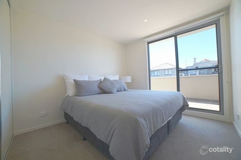 Property photo of 2/538 Main Street Mordialloc VIC 3195