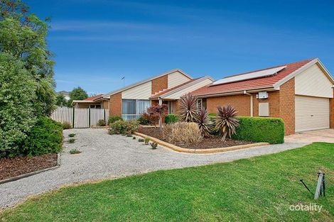 16 Oakmont Ct, Hillside, VIC 3037